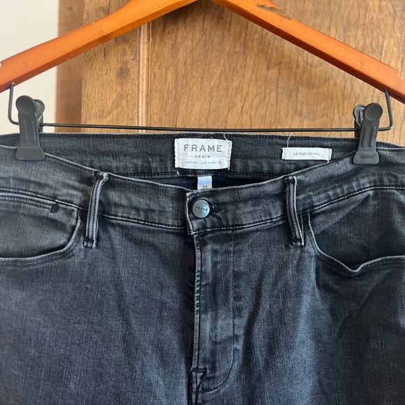 Frame Le High Harrington Wash Jeans - Picture 6 of 12